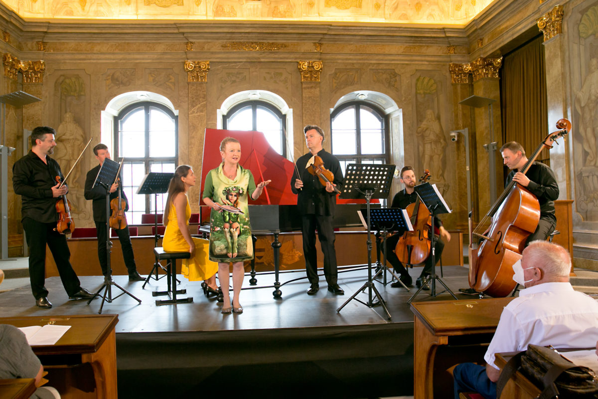 Fotogalerie z koncertu Barbary Maria Willi a hostů na Nové radnici 15. 8. 2021